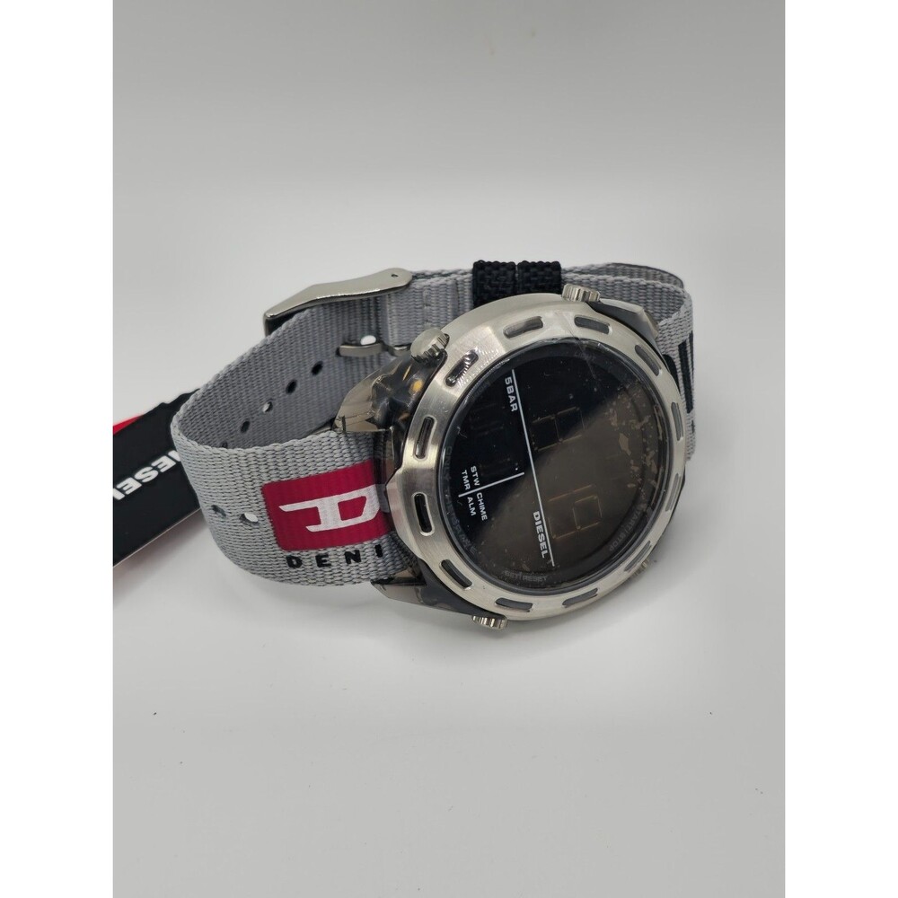 Diesel Crusher Men's Gray Canvas Digital Watch
